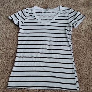 Retro Black and White Stripe Shirt - Sz Small
